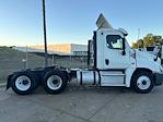 Used 2019 Freightliner Cascadia Detroit DD13 Semi Truck for sale #206452 - photo 8