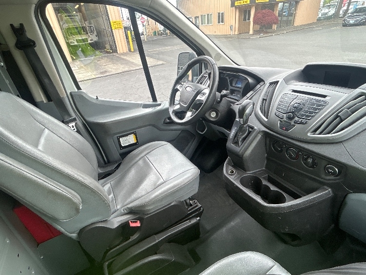 Used 2018 Ford Transit 250 - photo 22