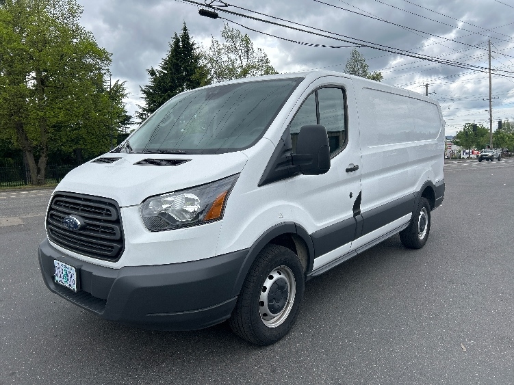 Used 2018 Ford Transit 250 - photo 3