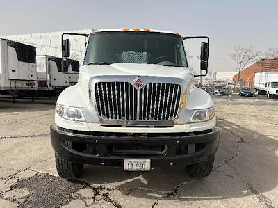 Used 2017 International DuraStar 4400 Morgan Truck Body Flatbed Truck for sale #206759 - photo 2
