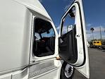 Used 2024 Freightliner Cascadia Detroit DD15AT Semi Truck with Sleeper Cab for sale #207056 - photo 13