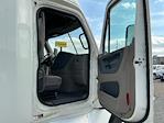 Used 2019 Freightliner Cascadia Detroit DD15AT Semi Truck with Sleeper Cab for sale #207223 - photo 13