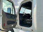 Used 2019 Freightliner Cascadia Detroit DD15AT Semi Truck with Sleeper Cab for sale #207223 - photo 9