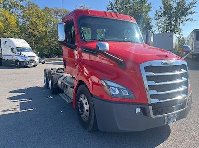 Used 2019 Freightliner Cascadia Detroit DD13 Semi Truck for sale #207422 - photo 1