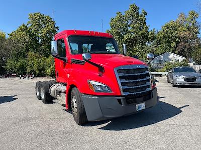 Used 2019 Freightliner Cascadia Detroit DD13 Semi Truck for sale #207423 - photo 1