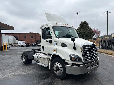 Used 2019 Freightliner Cascadia Detroit DD13 Semi Truck for sale #207474 - photo 1