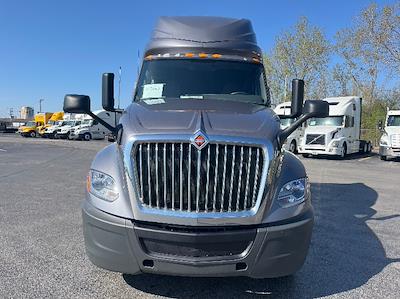 Used 2019 International LT International A26 Semi Truck for sale #207643 - photo 2