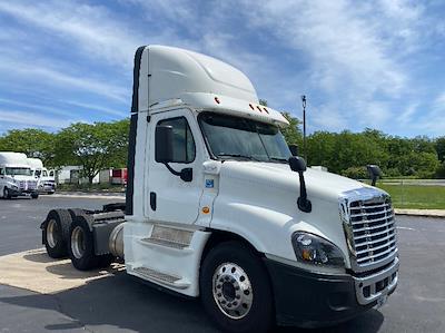 Used 2019 Freightliner Cascadia Detroit DD13 Semi Truck for sale #207946 - photo 1