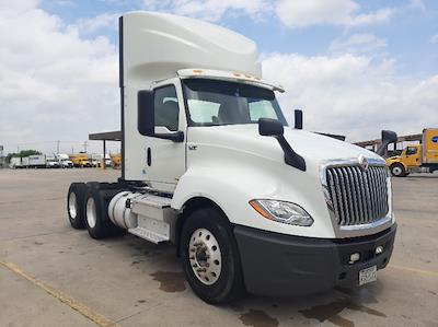 Used 2018 International LT - photo 1