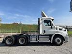 Used 2019 Freightliner Cascadia Detroit DD13 Semi Truck for sale #208651 - photo 8