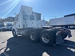 Used 2019 Freightliner Cascadia Detroit DD15AT Semi Truck for sale #209397 - photo 5