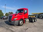 Used 2019 Freightliner Cascadia Detroit DD13 Semi Truck for sale #210183 - photo 3