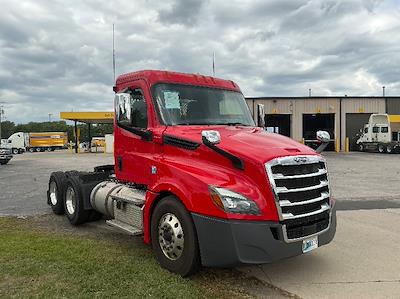 Used 2019 Freightliner Cascadia Detroit DD13 Semi Truck for sale #210185 - photo 1
