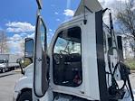 Used 2019 Freightliner Cascadia Detroit DD13 Semi Truck for sale #210906 - photo 9