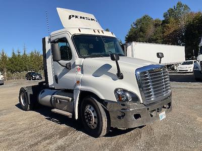 Used 2019 Freightliner Cascadia Detroit DD13 Semi Truck for sale #210916 - photo 1