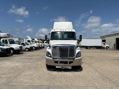 Used 2019 Freightliner Cascadia Detroit DD13 Semi Truck for sale #210917 - photo 2