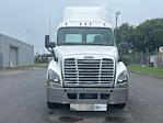Used 2019 Freightliner Cascadia Detroit DD13 Semi Truck for sale #210941 - photo 2