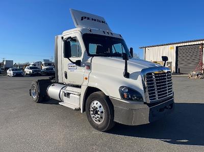 Used 2019 Freightliner Cascadia Detroit DD13 Semi Truck for sale #210946 - photo 1