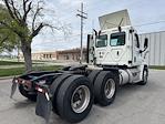 Used 2019 Freightliner Cascadia Detroit DD13 Semi Truck for sale #211001 - photo 7