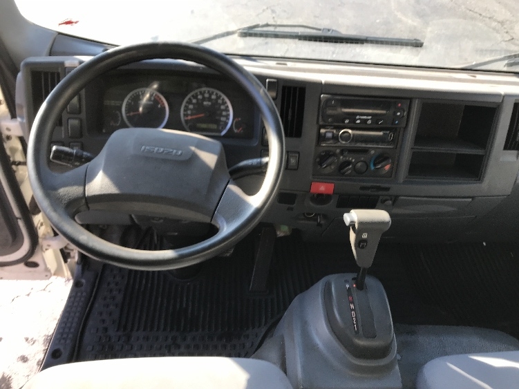 Used 2017 Isuzu NPR-XD - photo 20