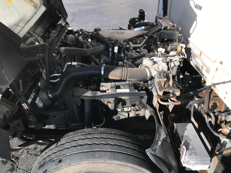 Used 2017 Isuzu NPR-XD - photo 26