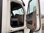 Used 2019 Freightliner Cascadia Detroit DD15AT Semi Truck for sale #211381 - photo 12