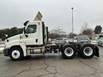 Used 2019 Freightliner Cascadia Detroit DD15AT Semi Truck for sale #211381 - photo 4