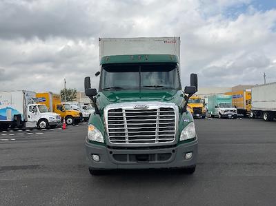 Used 2019 Freightliner Cascadia Day Cab Box Truck for sale #211727 - photo 2