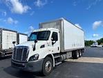 Used 2019 Freightliner Cascadia Day Cab Morgan Truck Body Box Truck with Liftgate for sale #211823 - photo 3