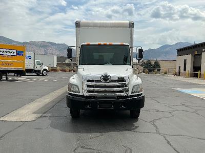 Used 2019 Hino 268A Single Cab Box Truck for sale #211946 - photo 2