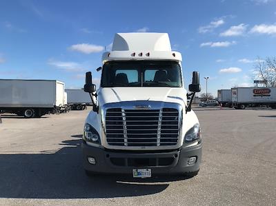 Used 2019 Freightliner Cascadia Detroit DD13 Semi Truck for sale #212023 - photo 2
