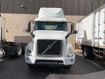 Used 2019 Volvo VNR Volvo D13 Semi Truck for sale #212168 - photo 2