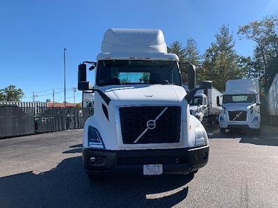 Used 2019 Volvo VNR Volvo D13 Semi Truck for sale #212171 - photo 2
