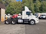 Used 2019 Volvo VNR Volvo D13 Semi Truck for sale #212175 - photo 15