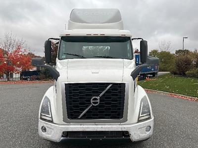 Used 2019 Volvo VNR Volvo D13 Semi Truck for sale #212181 - photo 2