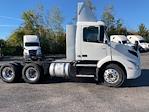Used 2019 Volvo VNR Volvo D13 Semi Truck for sale #212182 - photo 8