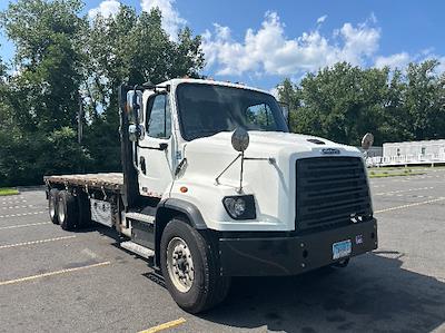 Used 2019 Freightliner 114SD Conventional Cab Flatbed Truck for sale #212446 - photo 1