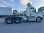 Used 2019 Freightliner Cascadia Detroit DD13 Semi Truck for sale #212637 - photo 8