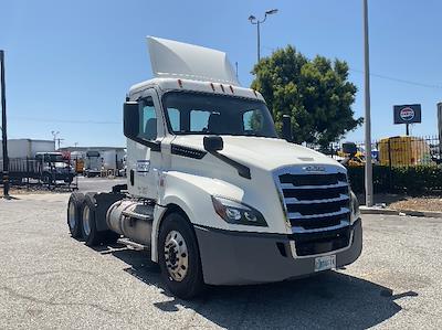 Used 2019 Freightliner Cascadia Detroit DD13 Semi Truck for sale #212643 - photo 1