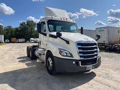 Used 2019 Freightliner Cascadia Detroit DD13 Semi Truck for sale #212646 - photo 1