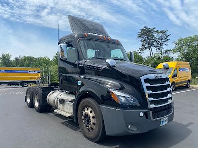 Used 2019 Freightliner Cascadia Detroit DD13 Semi Truck for sale #212730 - photo 1