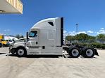 Used 2023 Freightliner Cascadia Detroit DD15AT Semi Truck with Sleeper Cab for sale #212915 - photo 4