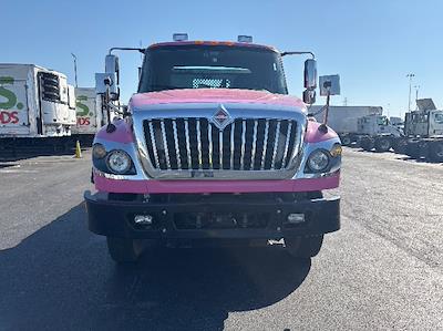Used 2019 International WorkStar 7600 Morgan Truck Body Flatbed Truck for sale #212928 - photo 2