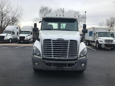 Used 2019 Freightliner Cascadia Detroit DD13 Semi Truck for sale #213164 - photo 2