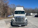 Used 2019 Freightliner Cascadia Detroit DD13 Semi Truck for sale #213808 - photo 2