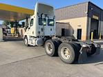 Used 2017 Freightliner Cascadia Detroit DD13 Semi Truck for sale #213825 - photo 5