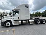 Used 2019 Freightliner Cascadia Detroit DD15AT Semi Truck with Sleeper Cab for sale #214708 - photo 4