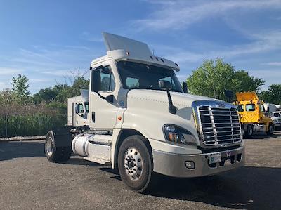 Used 2019 Freightliner Cascadia Detroit DD13 Semi Truck for sale #214883 - photo 1