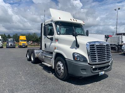 Used 2019 Freightliner Cascadia Detroit DD13 Semi Truck for sale #214902 - photo 1