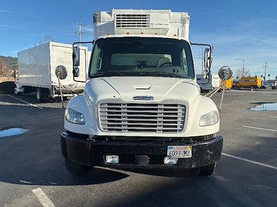 Used 2019 Freightliner M2 106 - photo 1